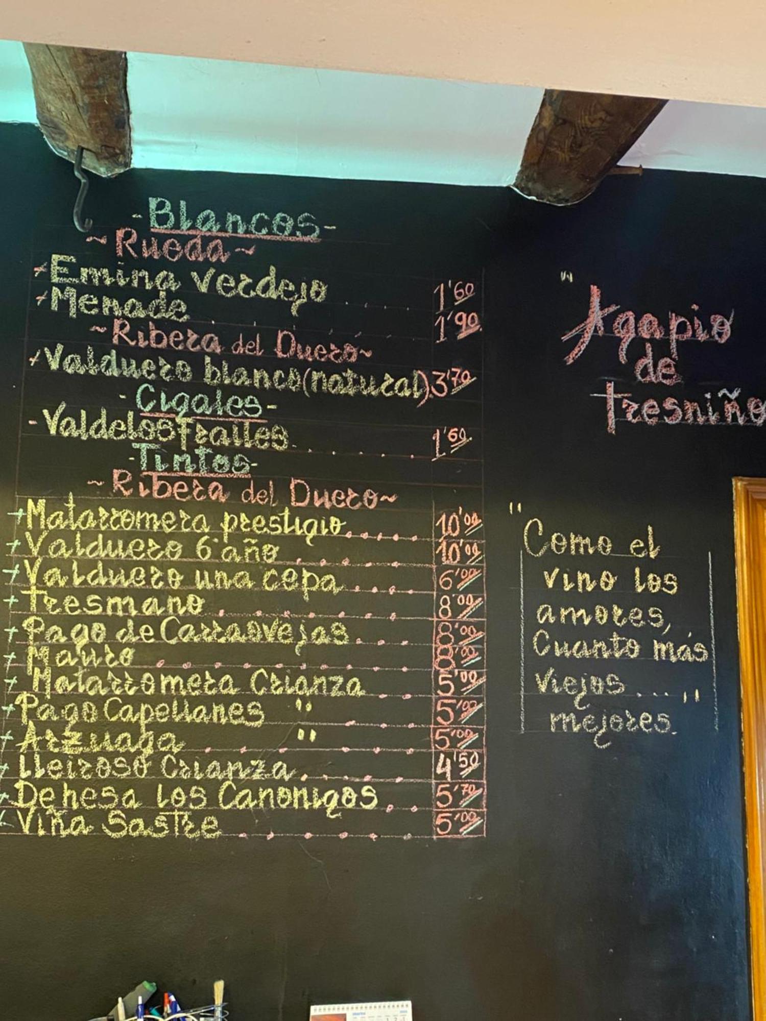 Hotel Restaurante Agapio De Tresnino Quintanilla de Onésimo Zewnętrze zdjęcie
