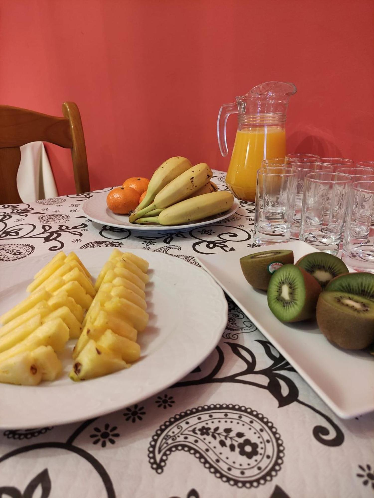 Hotel Restaurante Agapio De Tresnino Quintanilla de Onésimo Zewnętrze zdjęcie