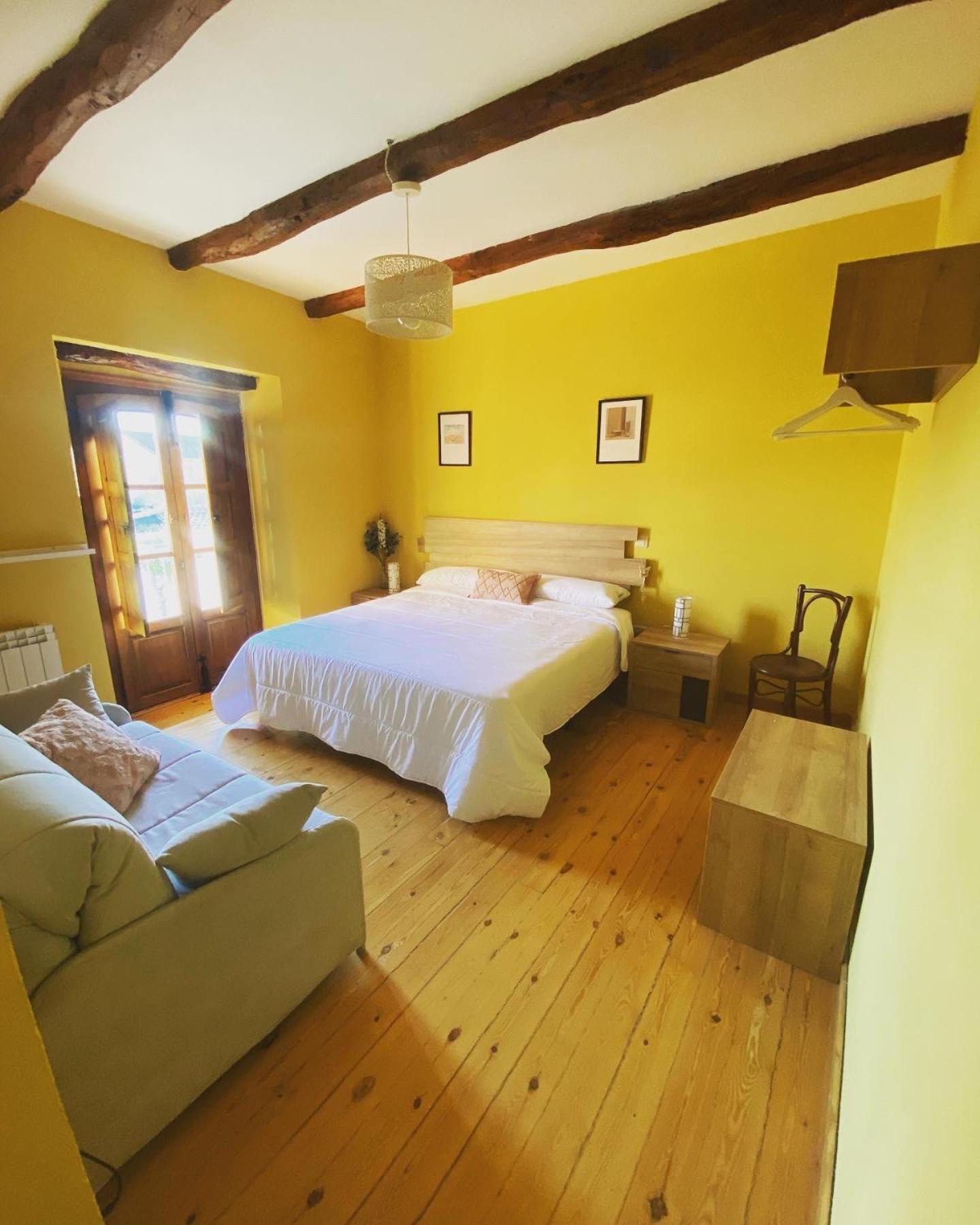 Hotel Restaurante Agapio De Tresnino Quintanilla de Onésimo Zewnętrze zdjęcie