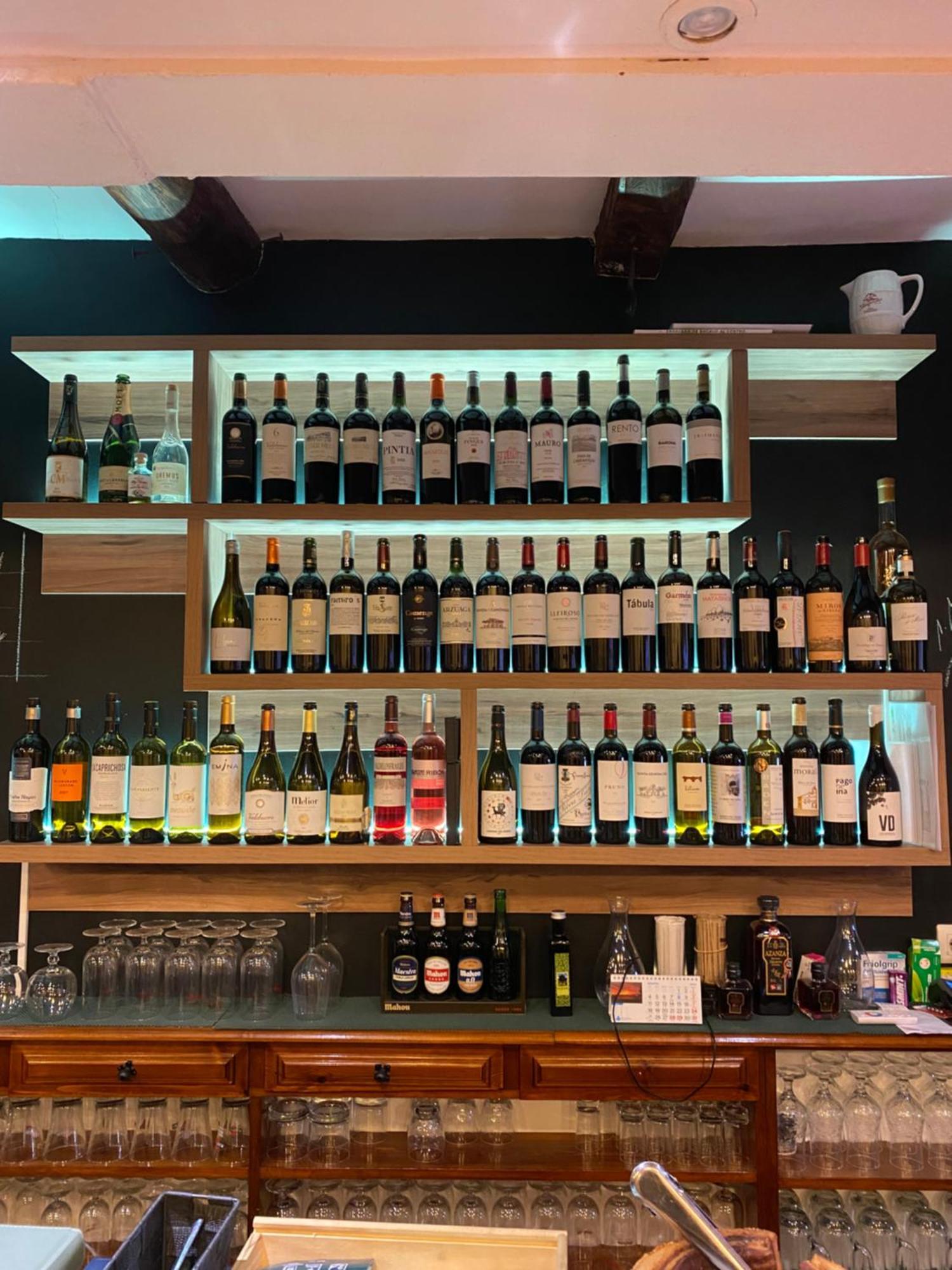 Hotel Restaurante Agapio De Tresnino Quintanilla de Onésimo Zewnętrze zdjęcie