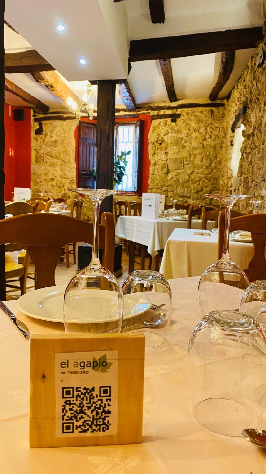 Hotel Restaurante Agapio De Tresnino Quintanilla de Onésimo Zewnętrze zdjęcie